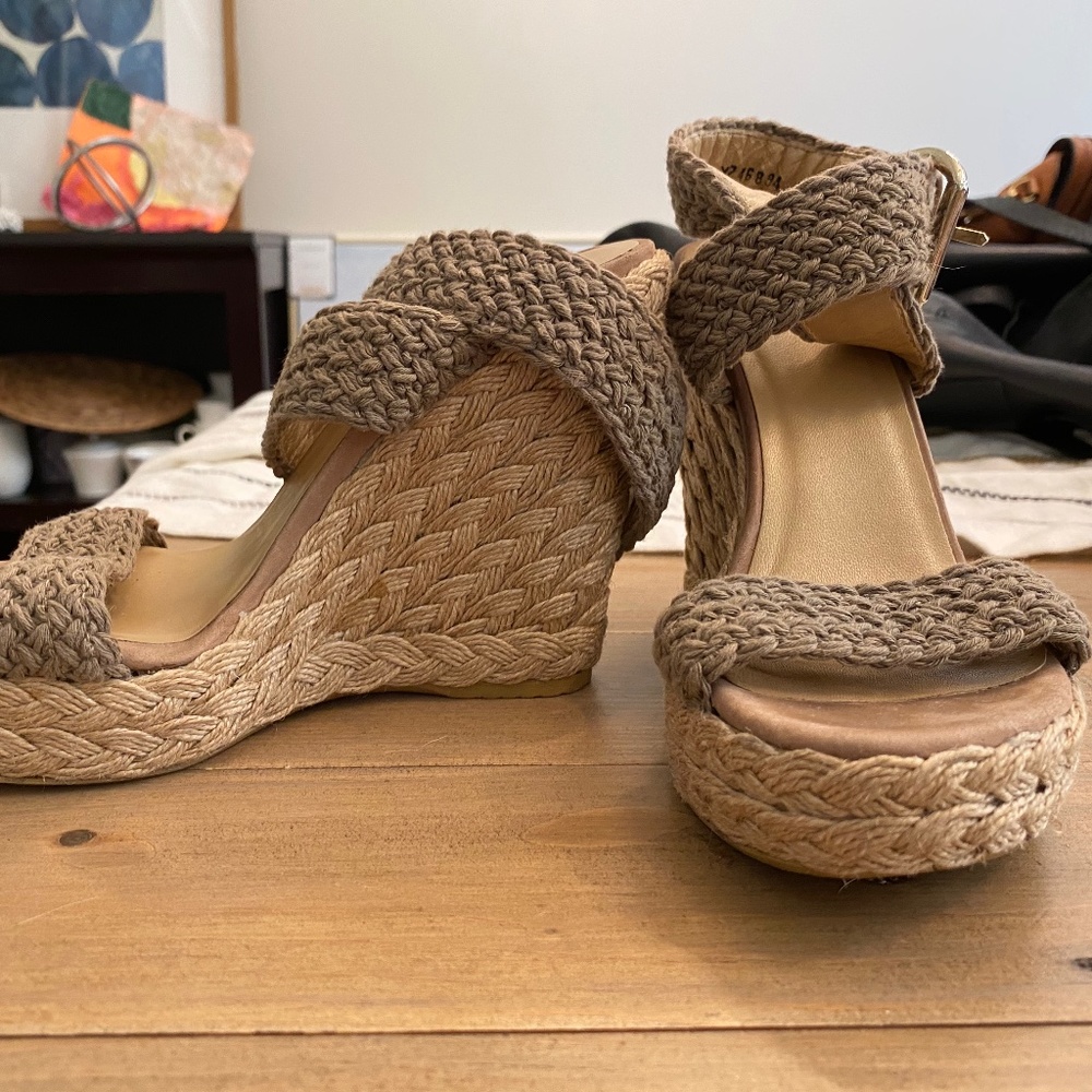 Stuart Weitzman Alex Espadrille Sandal Size 5.5